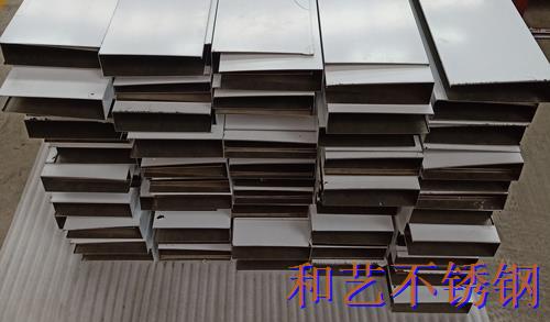 中山紫馬奔騰不銹鋼門(mén)框包邊項(xiàng)目
